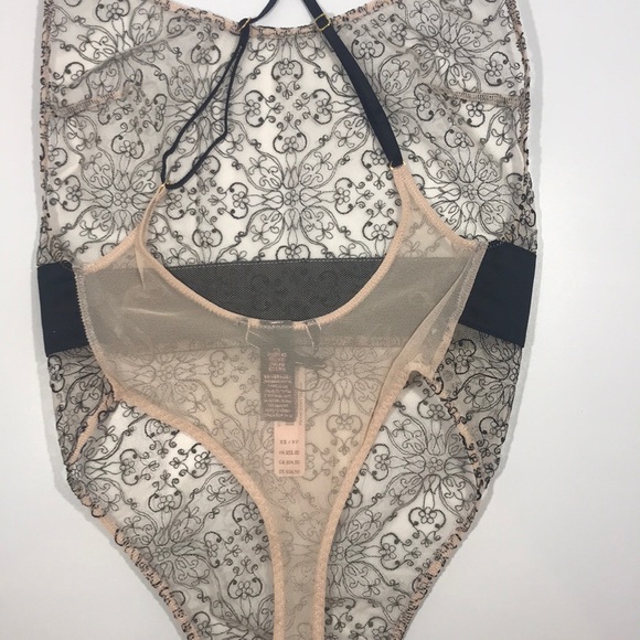 Victoria's Secret Embroidered High-leg Teddy - Picture 15 of 15